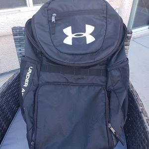 NWOT UNDER ARMOUR BACKPACK